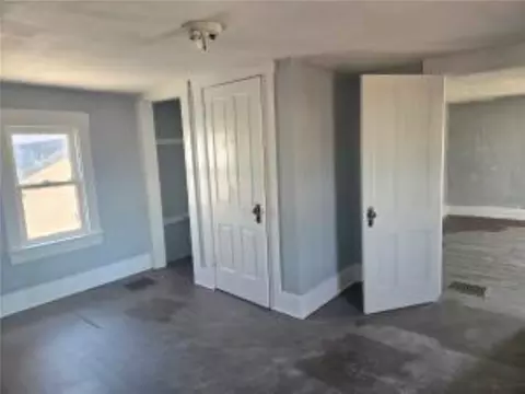 Bedroom - 820 W North St, Springfield, OH 45504 photo 1 of 1