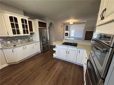 Kitchen - 3617 Heatherwood Ave, Springfield, OH 45503 photo 3 of 3