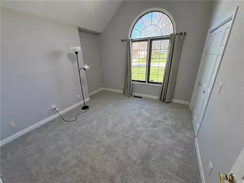 Bedroom - 3617 Heatherwood Ave, Springfield, OH 45503 photo 6 of 12