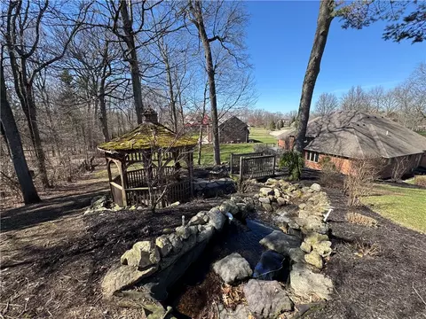 Exterior - 3617 Heatherwood Ave, Springfield, OH 45503 photo 7 of 10