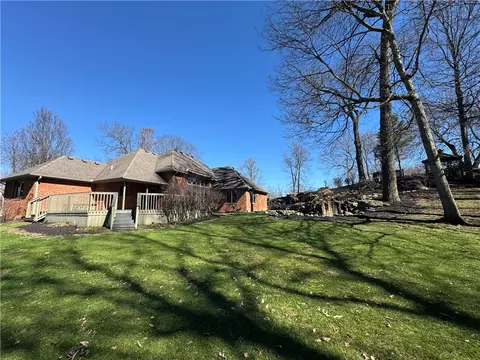 Exterior - 3617 Heatherwood Ave, Springfield, OH 45503 photo 8 of 10