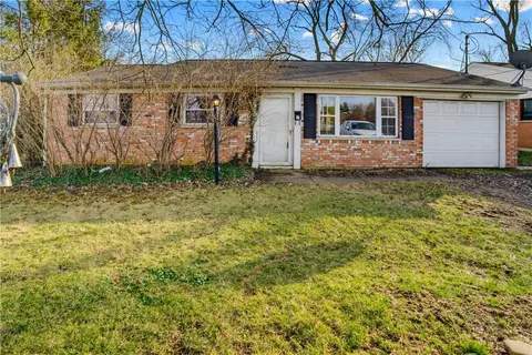 1655 E Crescentville Rd, Cincinnati, OH 45246