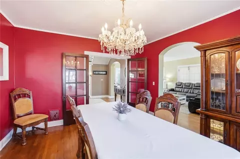 Dining - 45 W 3rd St, Franklin, OH 45005 photo 2 of 2