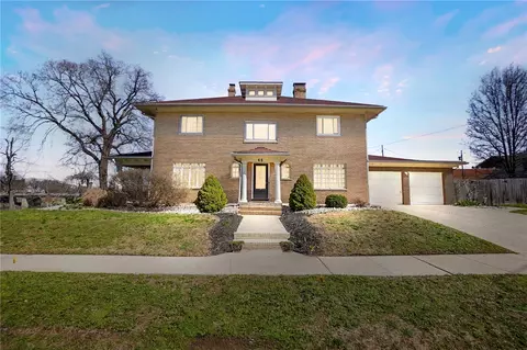 45 W 3rd St, Franklin, OH 45005