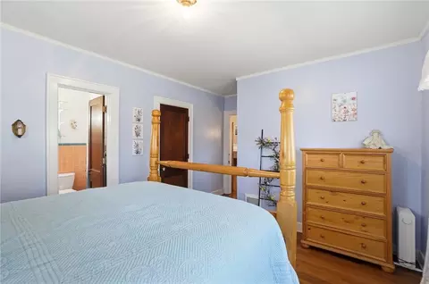 Bedroom - 45 W 3rd St, Franklin, OH 45005 photo 6 of 6