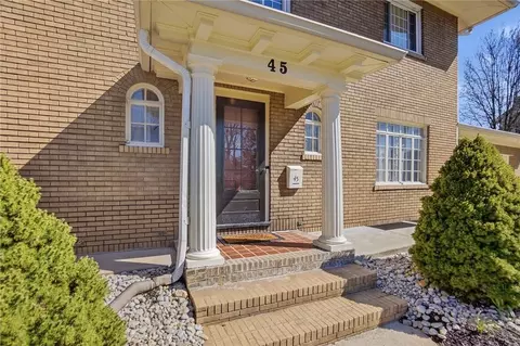 Exterior - 45 W 3rd St, Franklin, OH 45005 photo 7 of 17