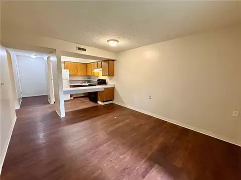 Living - 3435 Marshall Rd, Kettering, OH 45429 photo 4 of 9