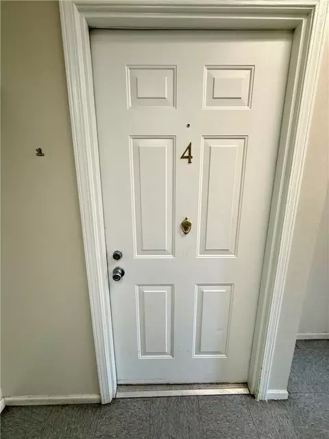 Entry Way - 3435 Marshall Rd, Kettering, OH 45429 photo 5 of 20