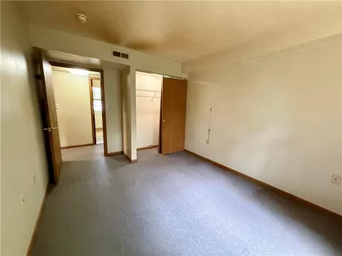 Bedroom - 3435 Marshall Rd, Kettering, OH 45429 photo 6 of 13