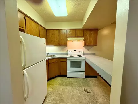 Kitchen - 3435 Marshall Rd, Kettering, OH 45429 photo 7 of 11