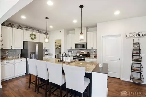 Kitchen - 3280 Blue Springs Dr, Monroe, OH 45050 photo 1 of 6