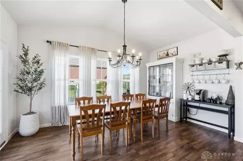 Dining - 3280 Blue Springs Dr, Monroe, OH 45050 photo 2 of 3