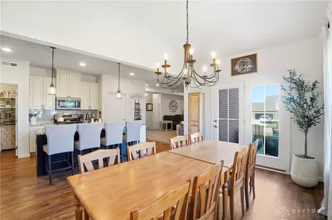 Dining - 3280 Blue Springs Dr, Monroe, OH 45050 photo 3 of 3