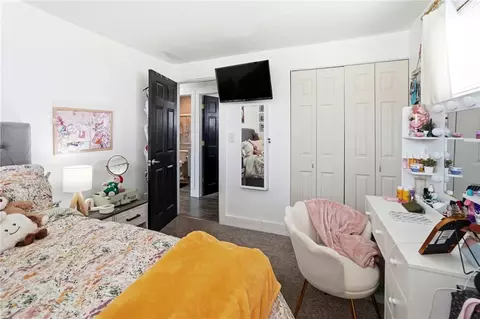 Bedroom - 36 Blackstone Dr, Centerville, OH 45459 photo 6 of 9