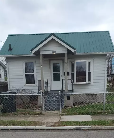 1510 Plum St, Middletown, OH 45042