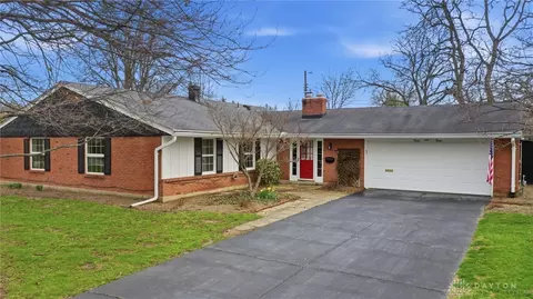 1212 Laurelwood Rd, Kettering, OH 45409