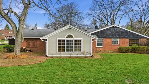 Exterior - 1212 Laurelwood Rd, Kettering, OH 45409 photo 5 of 5