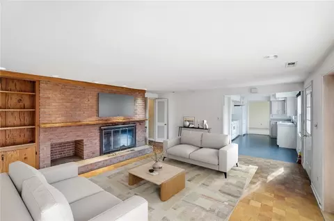 Living - 1212 Laurelwood Rd, Kettering, OH 45409 photo 3 of 5