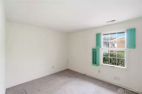 Bedroom - 1212 Laurelwood Rd, Kettering, OH 45409 photo 6 of 7
