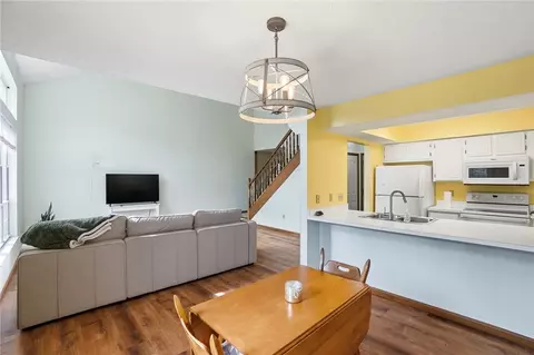 835 Cobblestone Dr, Troy, OH 45373 photo 9