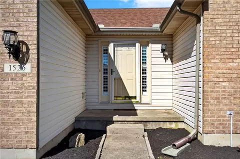 Exterior - 1525 Farrington Dr, Kettering, OH 45420 photo 4 of 13