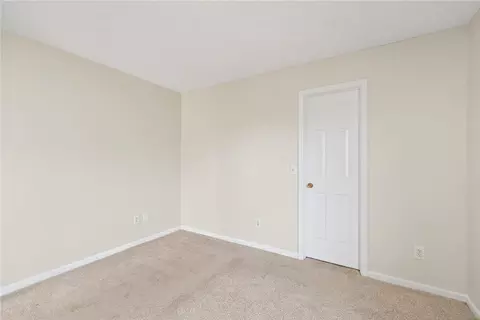 Bedroom - 1525 Farrington Dr, Kettering, OH 45420 photo 6 of 7