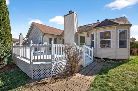 Exterior - 1525 Farrington Dr, Kettering, OH 45420 photo 9 of 13