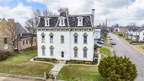 215 E Linden Ave, Miamisburg, OH 45342