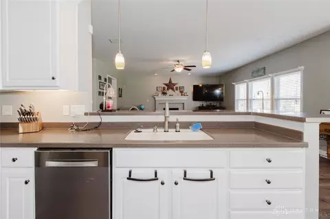 9729 Olde Georgetown Way, Centerville, OH 45458 photo 15