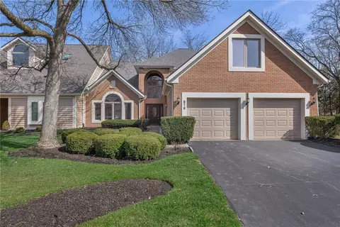 876 Timberlake Ct, Kettering, OH 45429