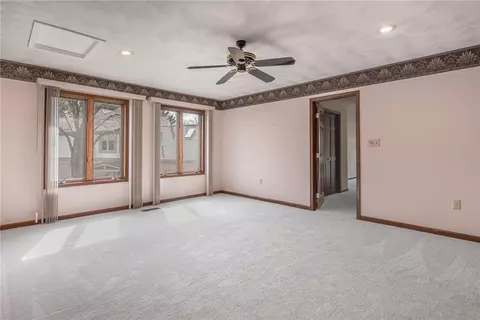 Bedroom - 876 Timberlake Ct, Kettering, OH 45429 photo 4 of 8
