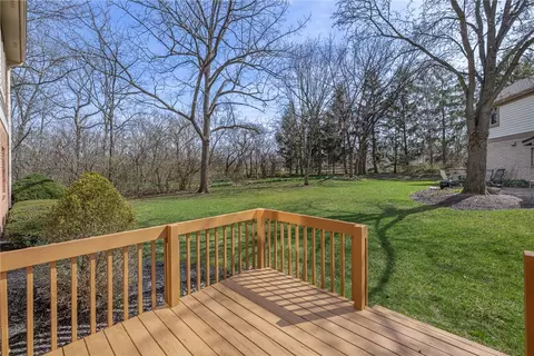 Exterior - 876 Timberlake Ct, Kettering, OH 45429 photo 6 of 7