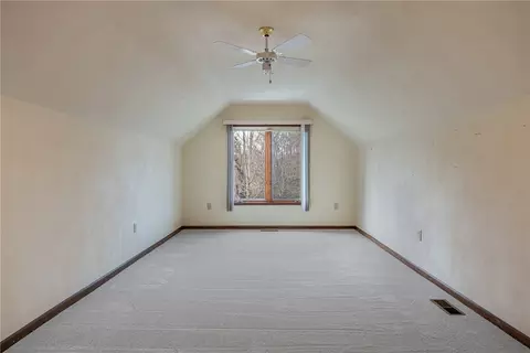 Bedroom - 876 Timberlake Ct, Kettering, OH 45429 photo 5 of 8