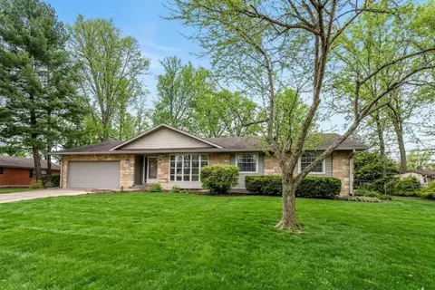 2174 Belloak Dr, Kettering, OH 45440