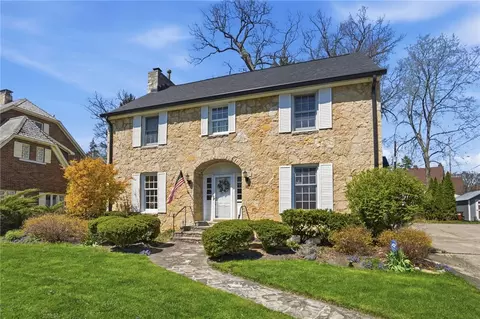 Exterior - 124 Hawthorne Rd, Springfield, OH 45504 photo 3 of 11