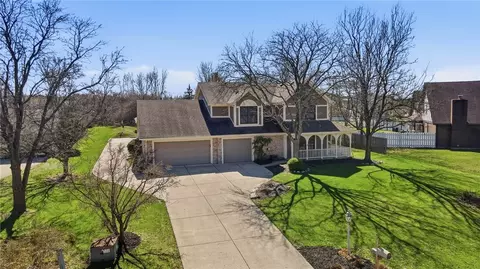 392 Copper Beech Ct, Washington Township, OH 45459