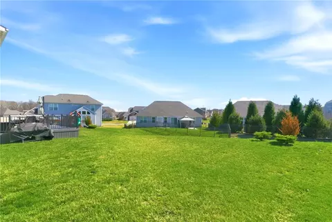 Exterior - 3553 Shellbark Dr, Sugarcreek Township, OH 45305 photo 7 of 11