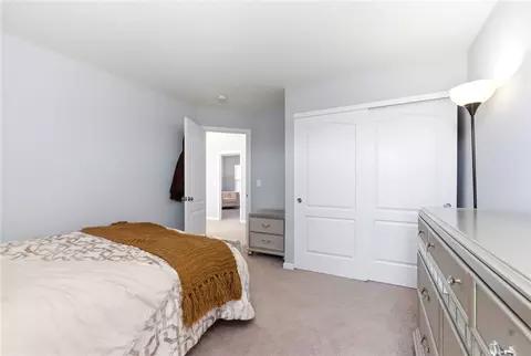 Bedroom - 3553 Shellbark Dr, Sugarcreek Township, OH 45305 photo 5 of 5