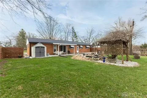 3535 Ruby Dr, New Carlisle, OH 45344 photo 5