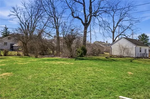 827 Snowhill Blvd, Springfield, OH 45504 photo 36