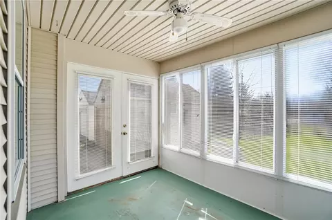 827 Snowhill Blvd, Springfield, OH 45504 photo 16