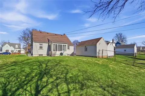827 Snowhill Blvd, Springfield, OH 45504 photo 32