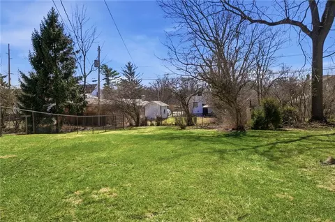 827 Snowhill Blvd, Springfield, OH 45504 photo 35