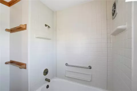 827 Snowhill Blvd, Springfield, OH 45504 photo 21