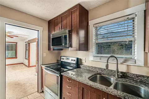 1047 W Dorothy Ln, Kettering, OH 45409 photo 20