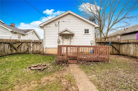 1047 W Dorothy Ln, Kettering, OH 45409 photo 10