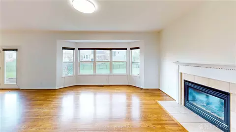 Living - 40 Millbrook Ct, Springboro, OH 45066 photo 7 of 7