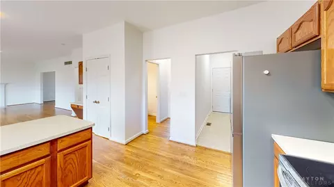 Entry Way - 40 Millbrook Ct, Springboro, OH 45066 photo 8 of 8