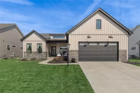 9921 Rothschild Ct, Dayton, OH 45458