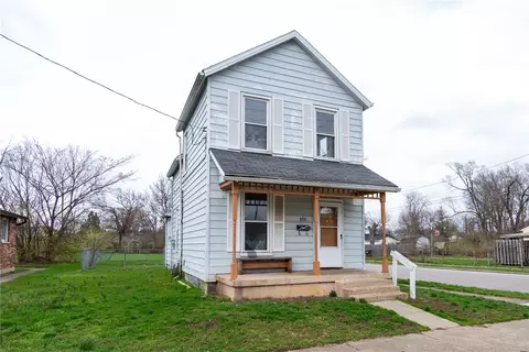 925 Garden Ave, Middletown, OH 45044